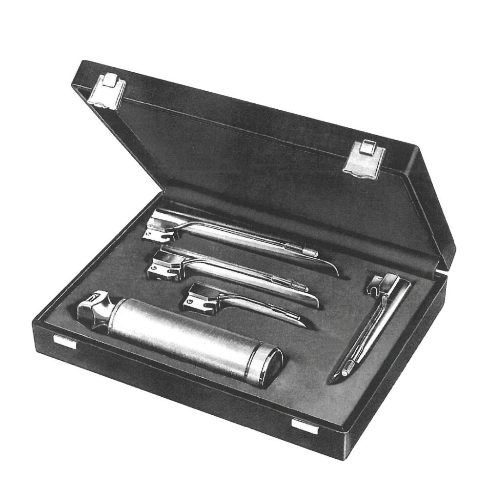 GUEDEL-NEGUS LARYNGOSCOPES Fiber optics laryngoscope set with medium handle   Set of 4 A-DAI-198