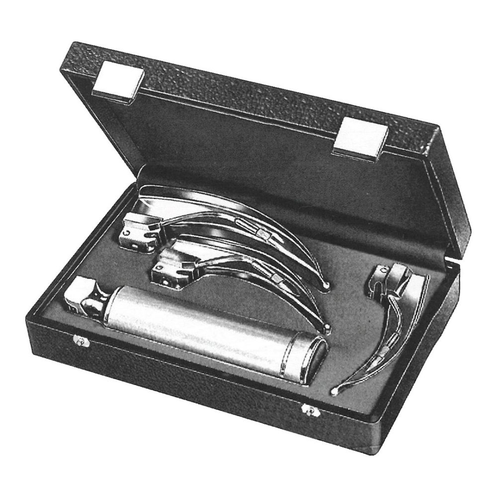LARYNGOSCOPES Fiber Optics laryngoscope set with medium handle Set of 4 A-DAI-210